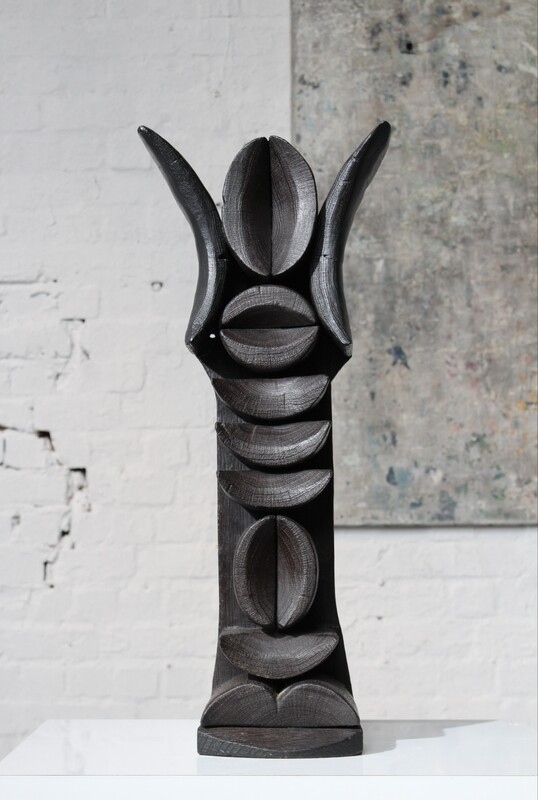 Totem sculpture in burnt wood by the Belgian artist Jacky De Maeyer